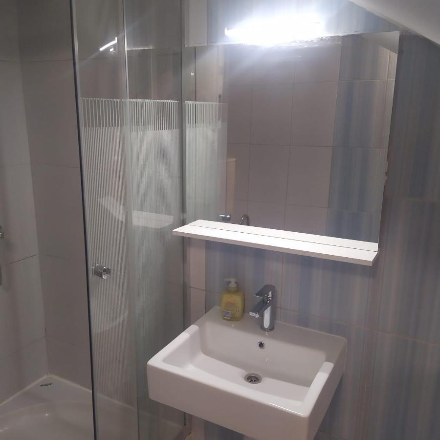 מאקרסקה Apartmani Diki מראה חיצוני תמונה