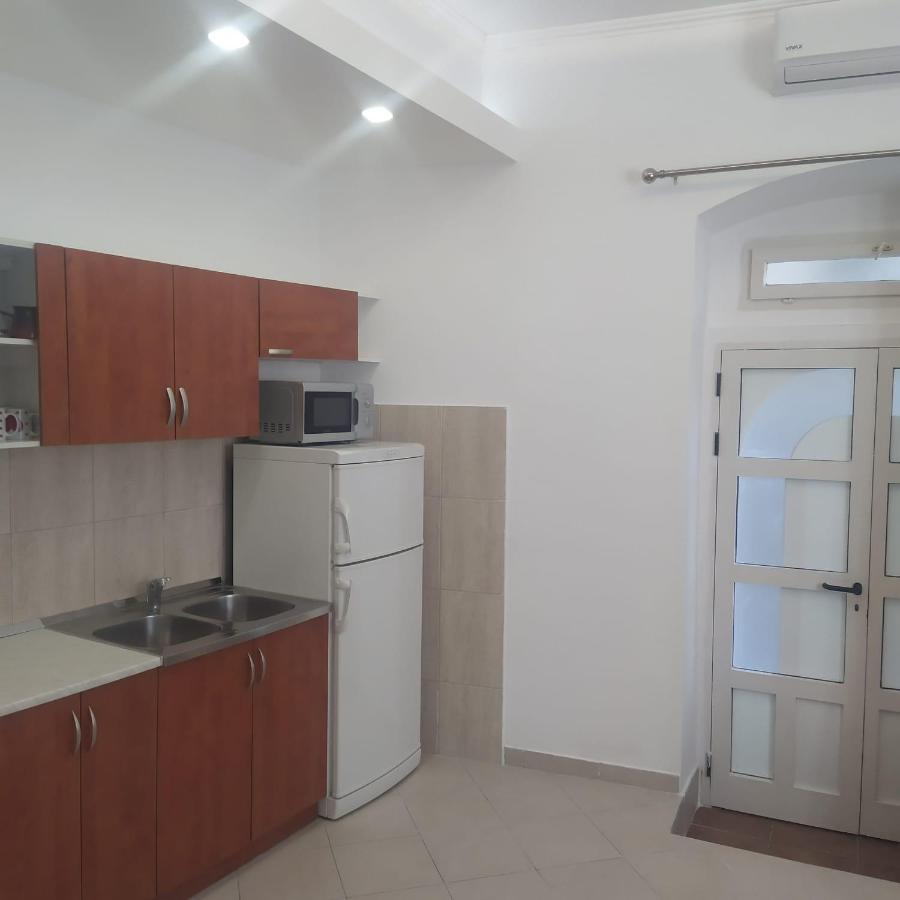 מאקרסקה Apartmani Diki מראה חיצוני תמונה